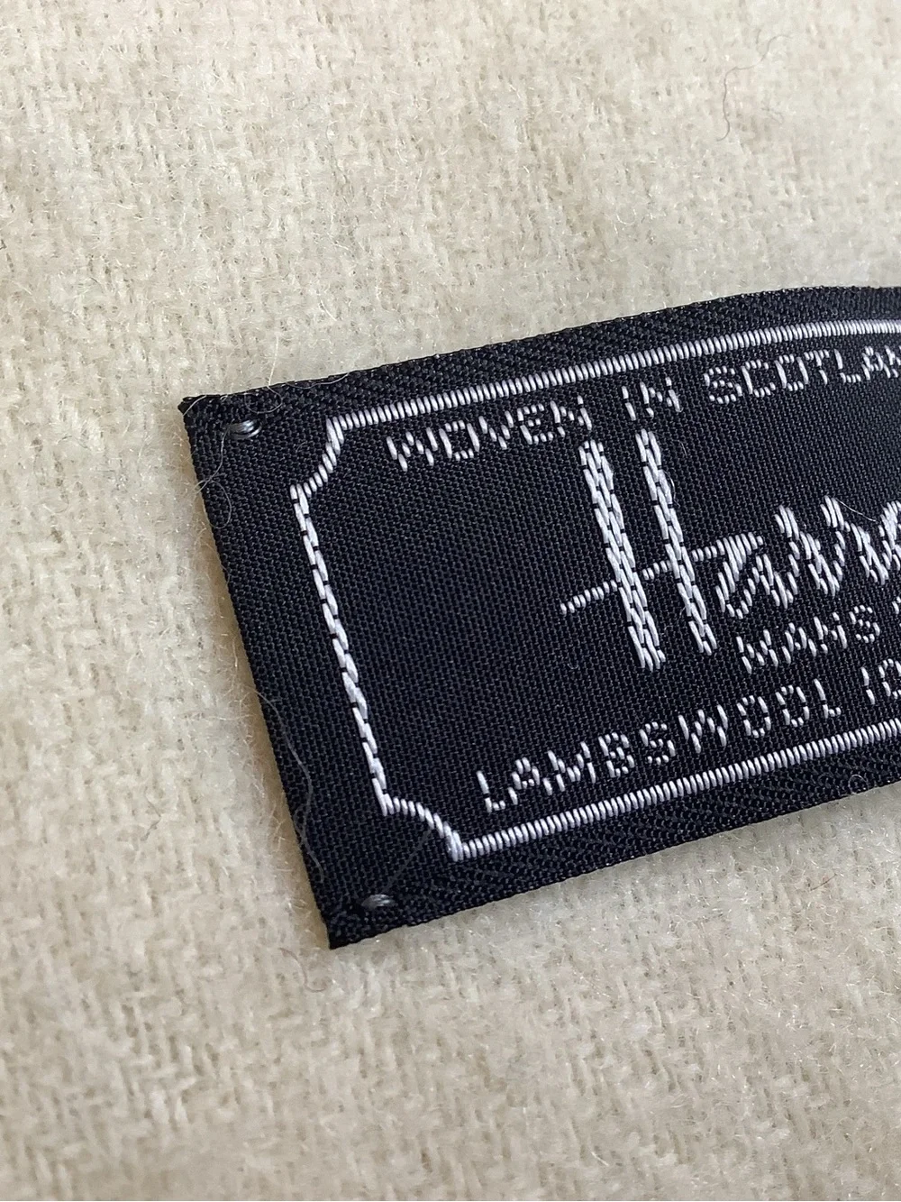 Harrods Mans Shop Lambswool scarf